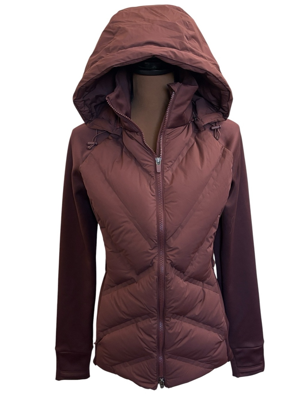 Athleta Inlet Down Hooded Jacket Brown Burgundy Size Small
